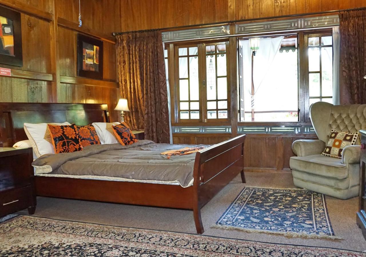 Badjoeri Ethnic Wooden Homestay باندونج المظهر الخارجي الصورة